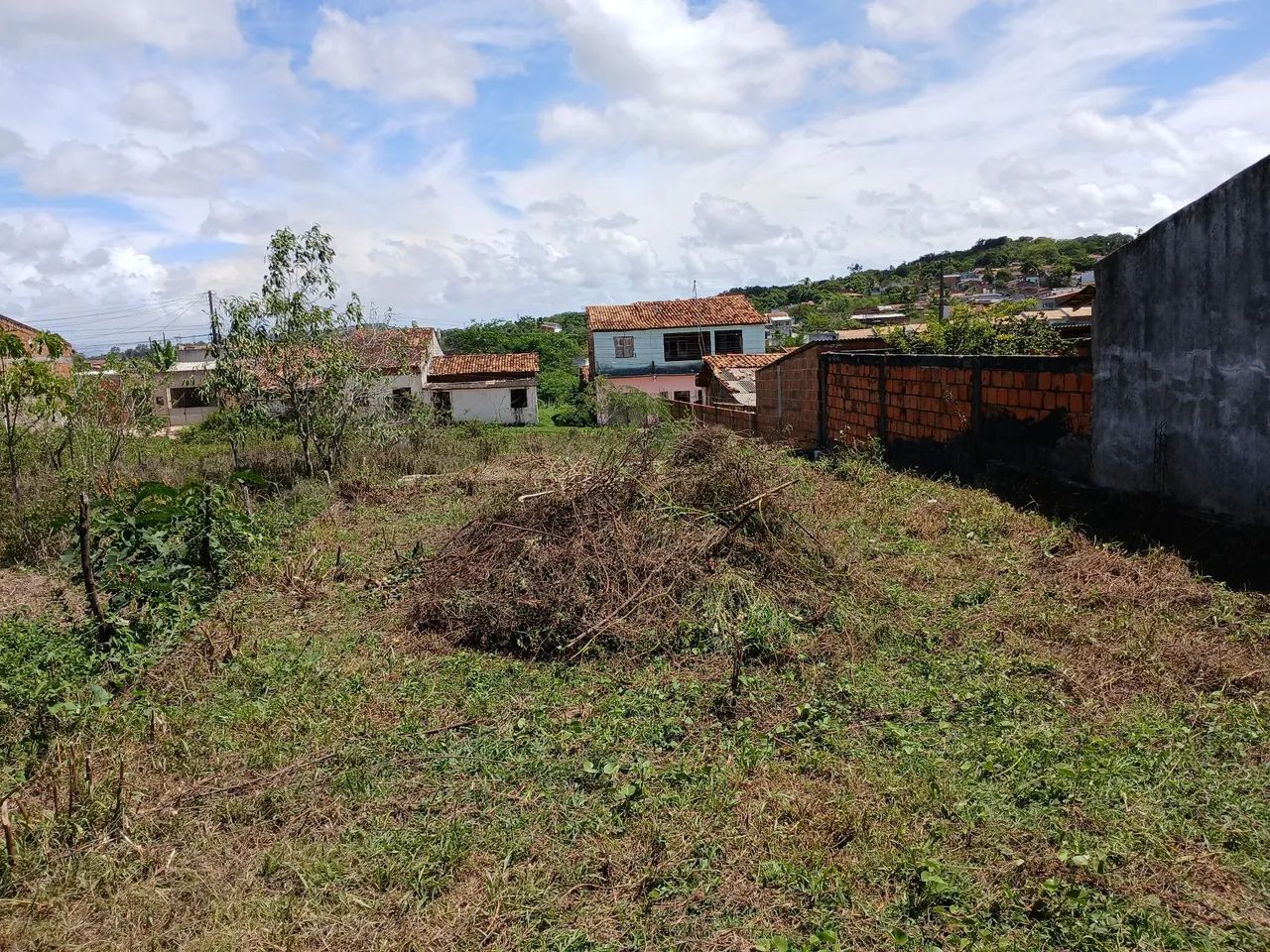 TERRENO COM ESCRITURA E ALICERCE 200M 8X25 - Foto 4