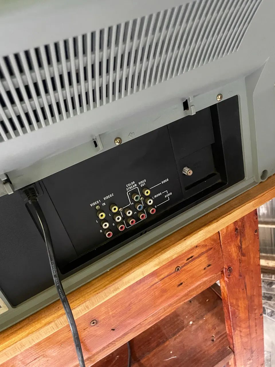 TV Retrô para games antigos 28' Semp Toshiba - Foto 2