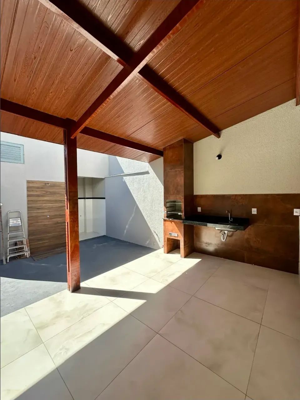 Casa 2 quartos com área gourmet em Senador Canedo