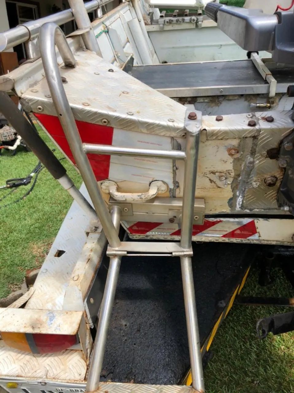 Barco de pesca completo com motor Yamaha + reboque - Foto 9