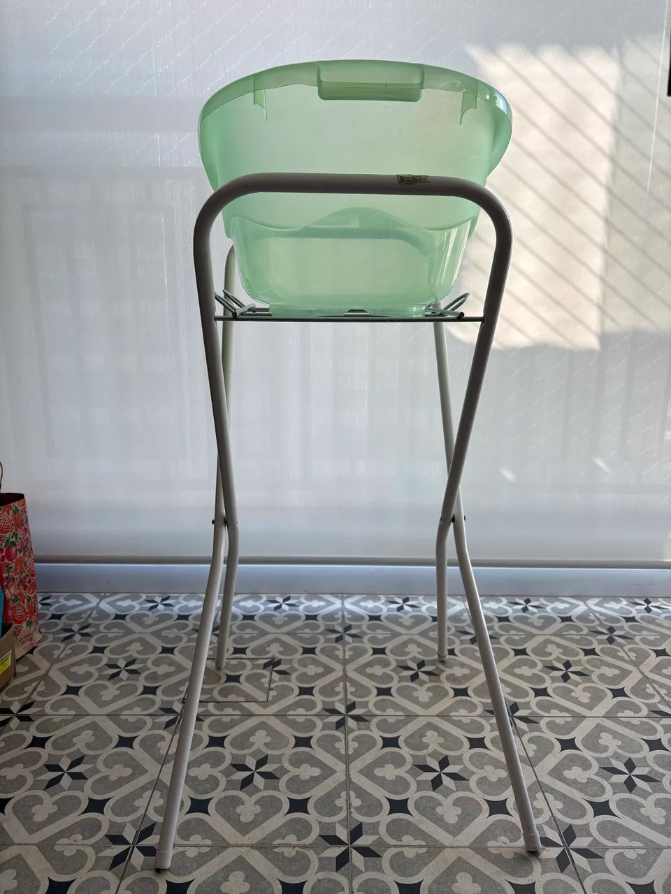 Banheira de bebê com suporte  - Foto 2