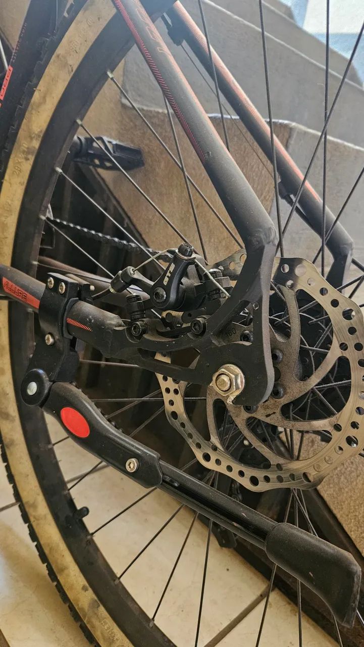 Bicicleta MTB com todos os acessórios - Foto 2