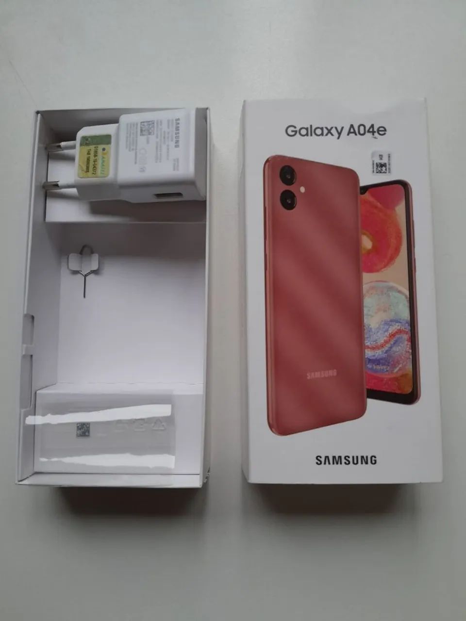 OPORTUNIDADE:Samsung Galaxy A04e - Foto 3