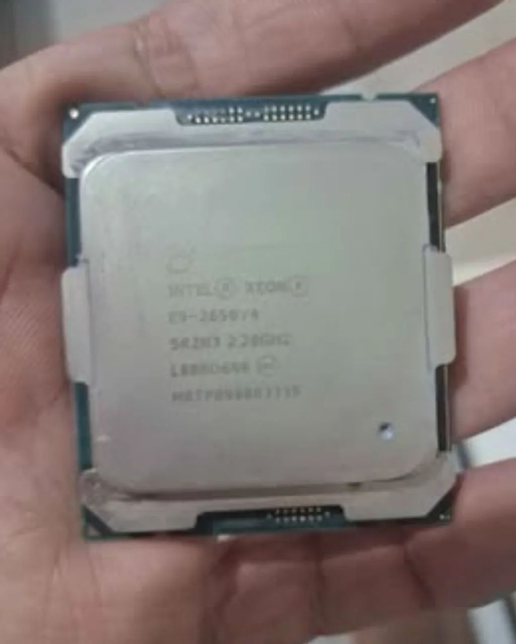 Processador Xeon E5-2650 v4 seminovo