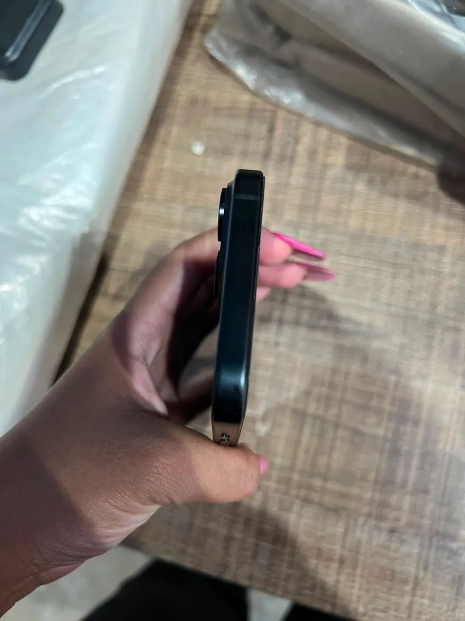 IPhone 15 preto  - Foto 4