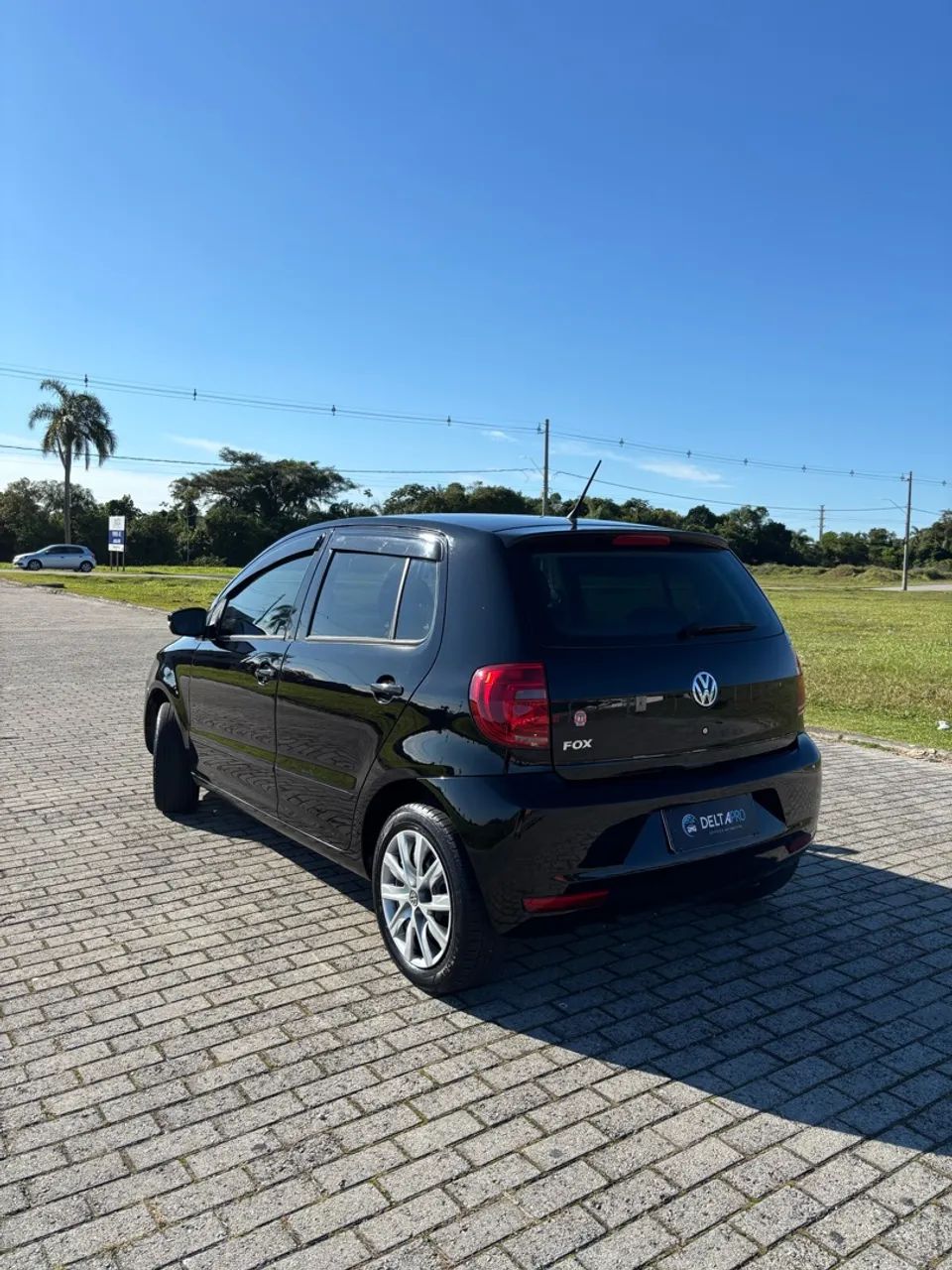 Volkswagen Fox 1.0 MI Total Flex 8V 5P 2012 - Foto 3