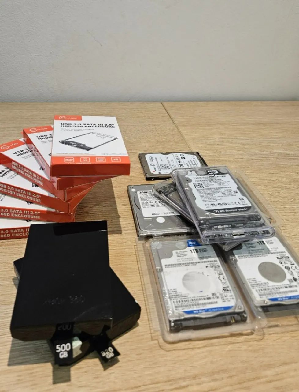 HD PS4 GoldeHen 1TB com jogos que escolher
