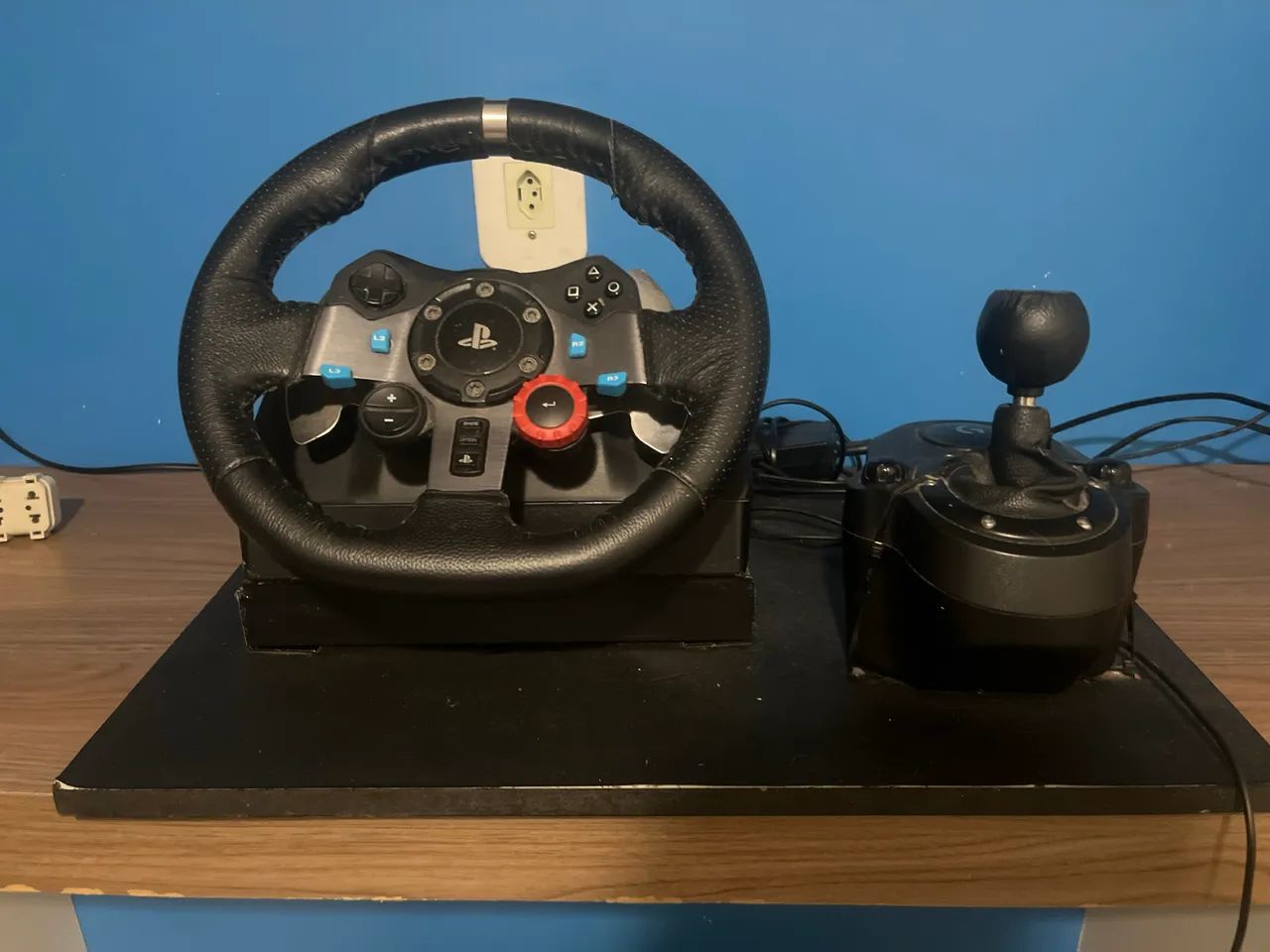 Vendo volante para PS4 e PS5, Logitech G29, funcionando perfeitamente  