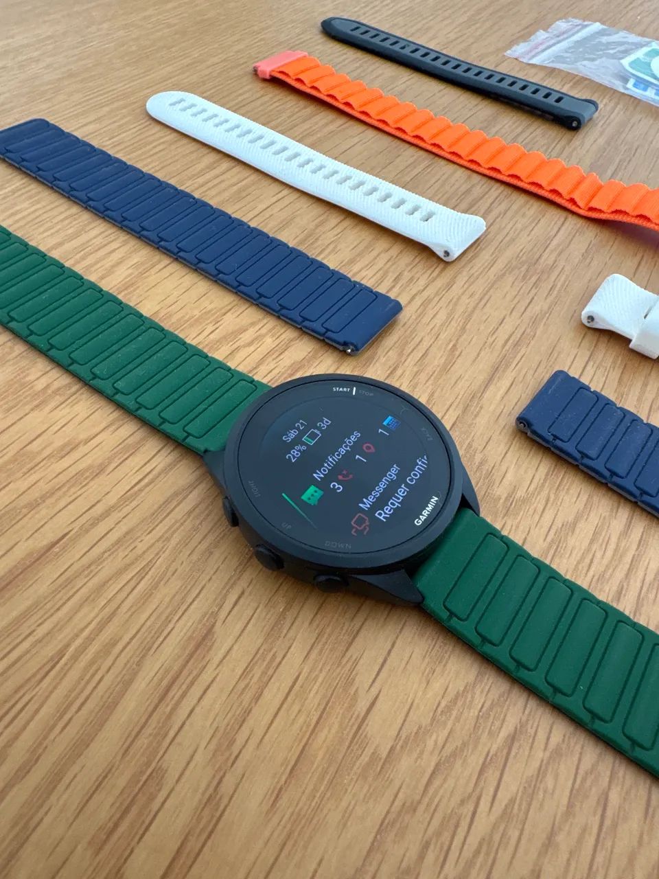 KIT Garmin Forerunner 165 + 4 Pulseiras + Película - Foto 3