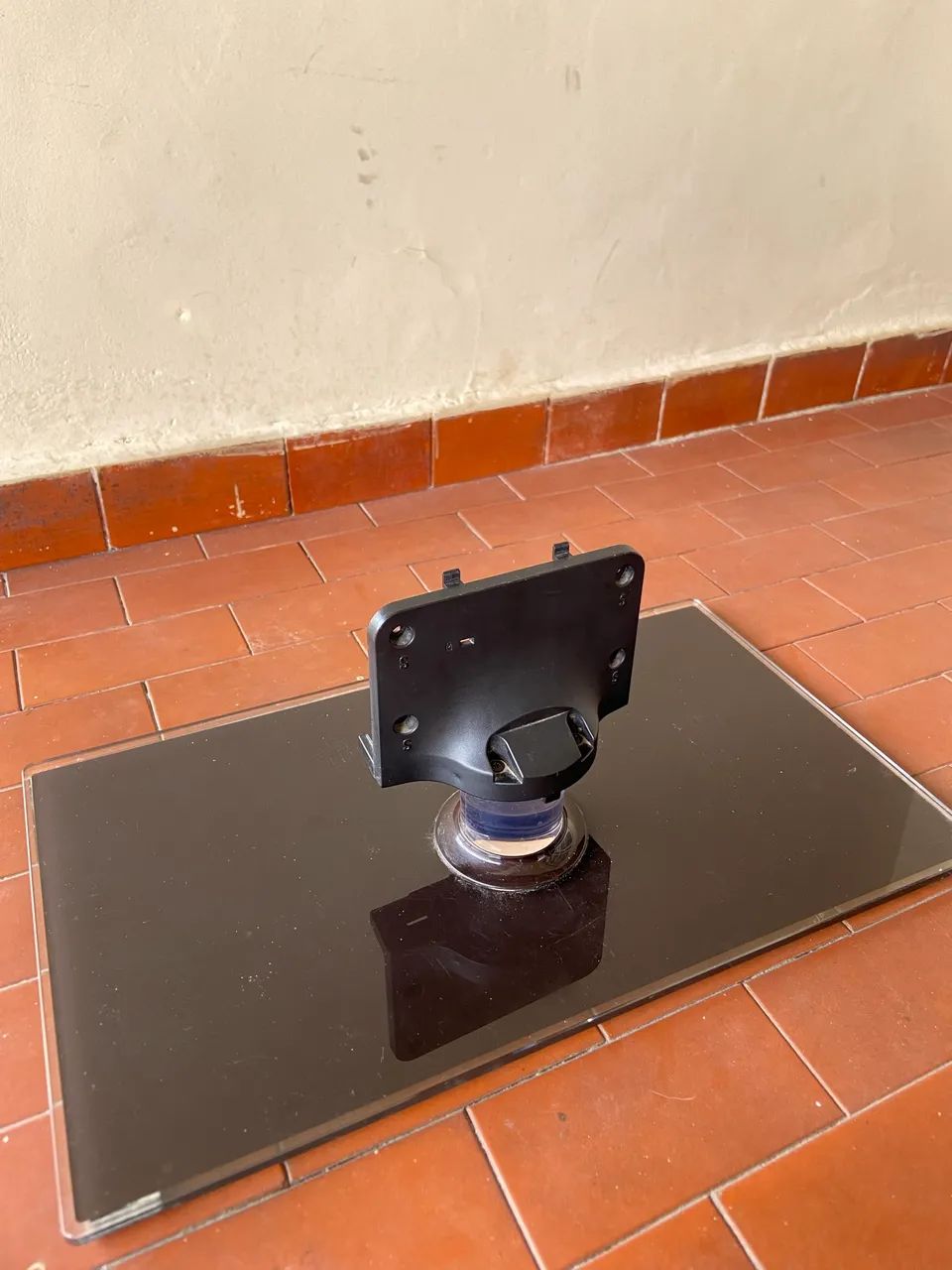 Base para televisão de vidro - Foto 2