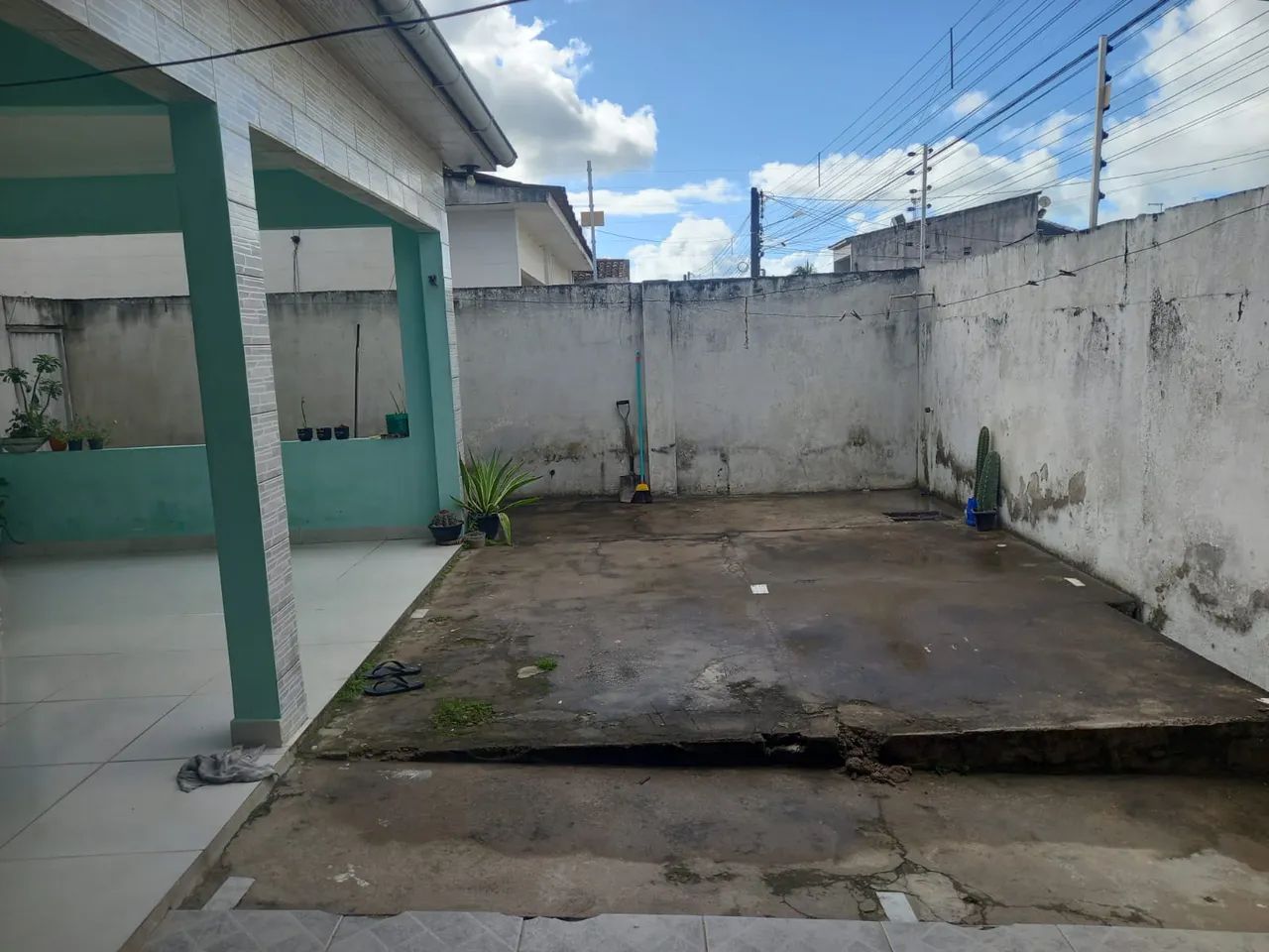 Oportunidade imperdível em Valentina - Casa com 3 quartos sendo 1 suíte, solta e bem divid - Foto 2