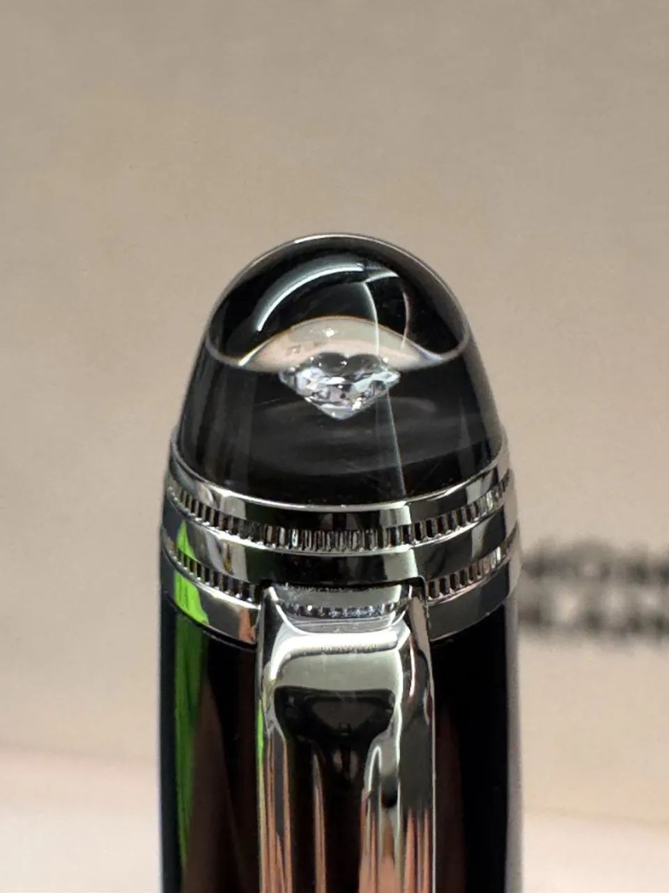 Caneta Mont Blanc com diamante  - Foto 3