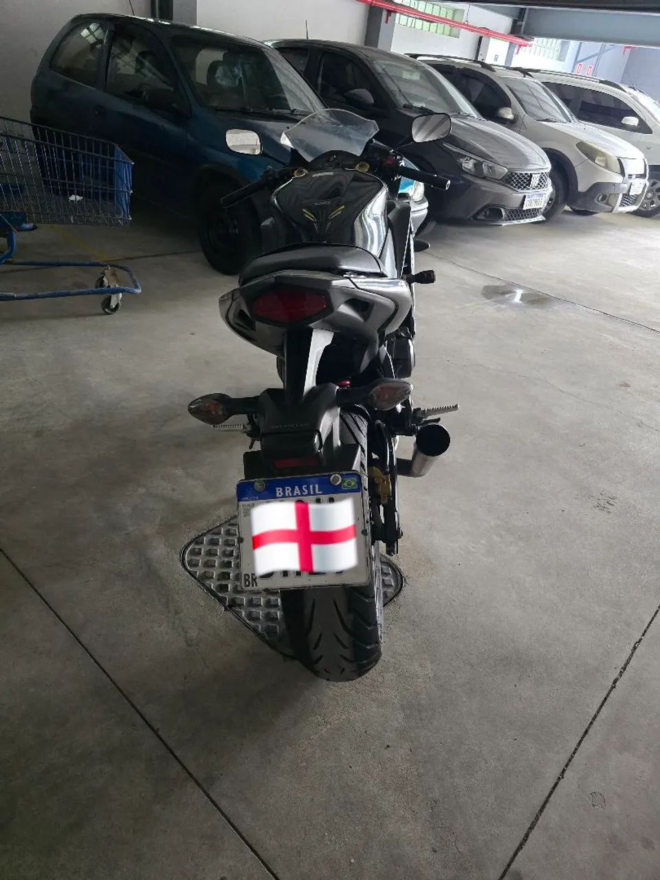CBR 600F 2012 - Foto 4