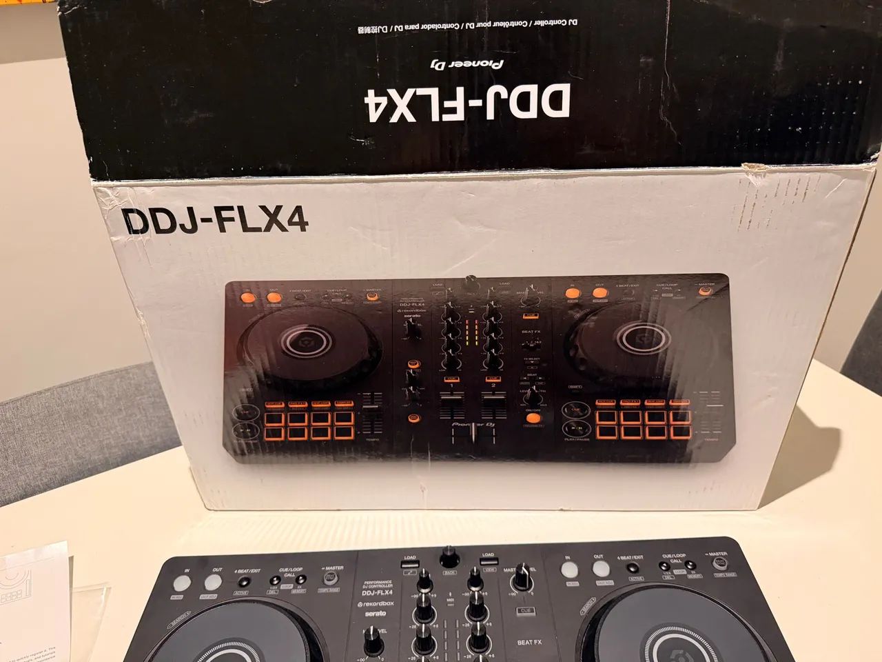 DDJ FLX4 na caixa original - Foto 5