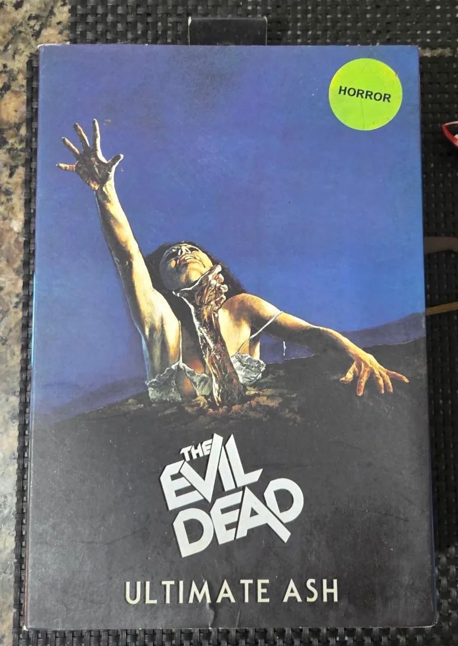 Evil dead neca. Original. - Foto 3