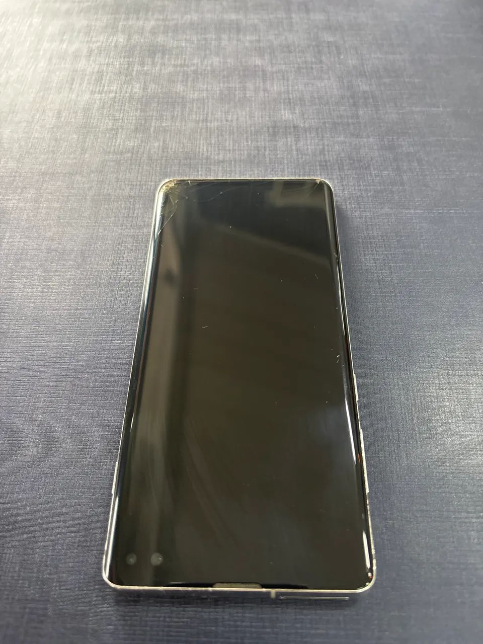 Samsung S10 - Foto 2