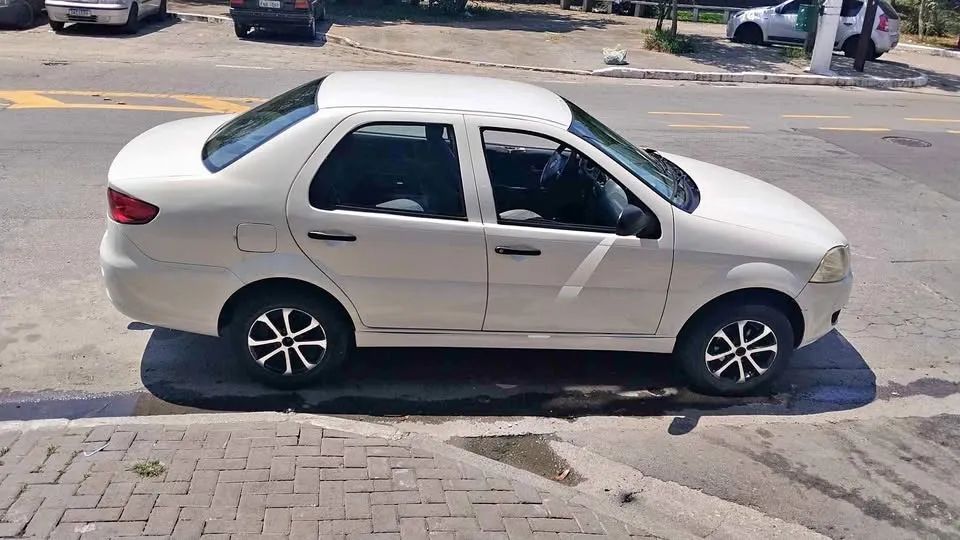 Fiat Siena 1.0 8V 2015