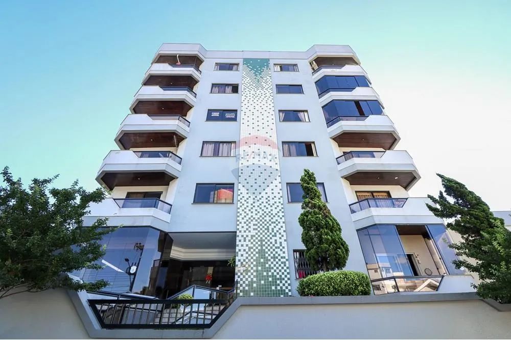 Apartamento à Venda no Bairro Centro - Foto 2