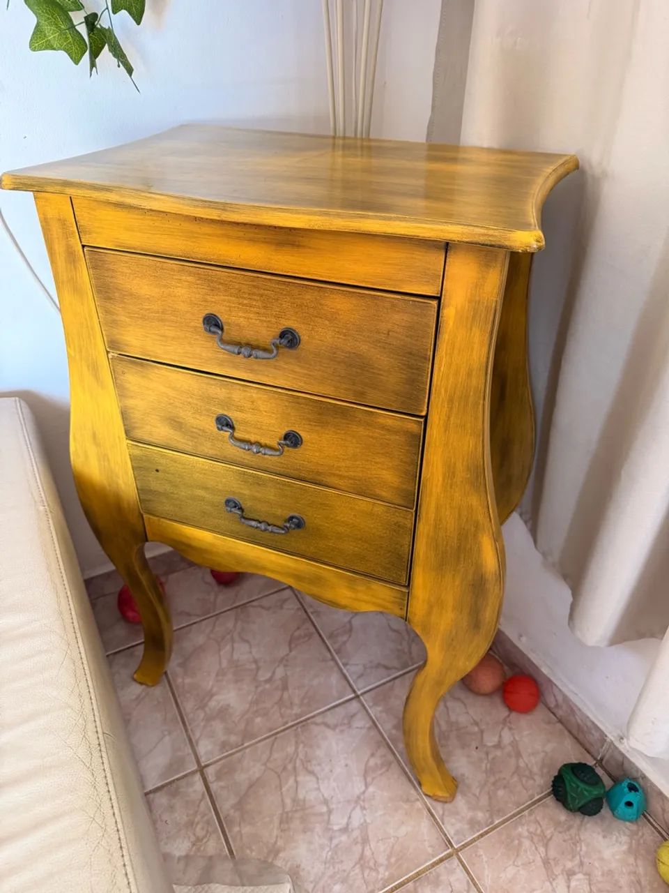 Aparador/Cômoda em MDF com patina 
