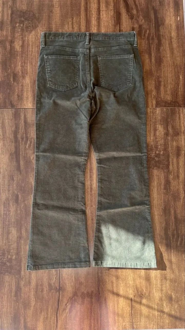 calça flare verde canelada - Foto 2