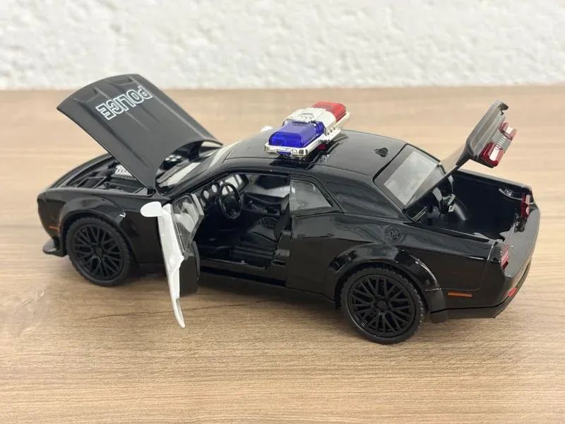 Miniatura Dodge Challenger Polícia 1:32 - Foto 3
