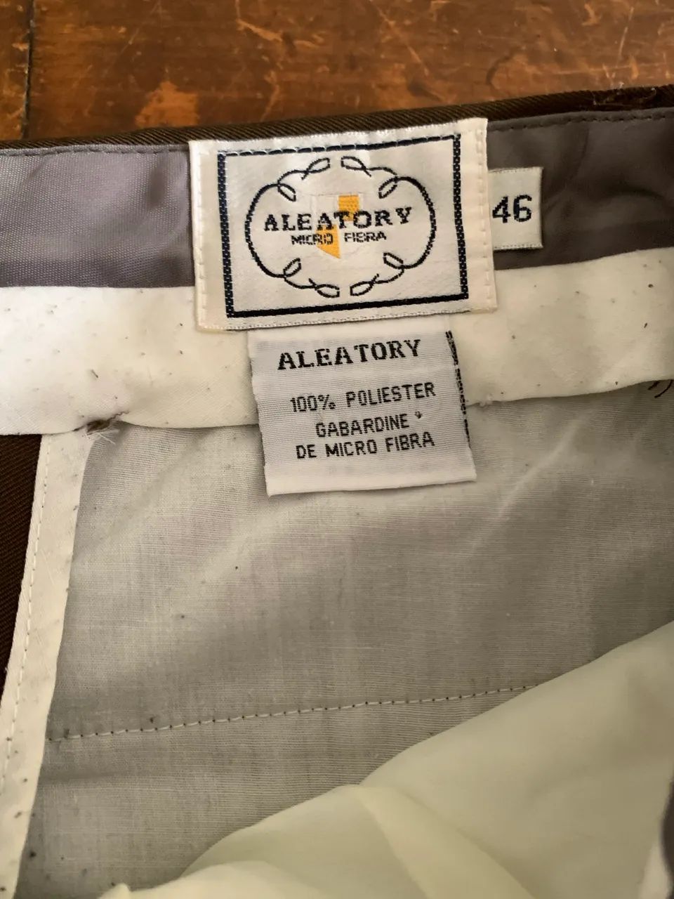 Calça alfaiataria marrom - Foto 2