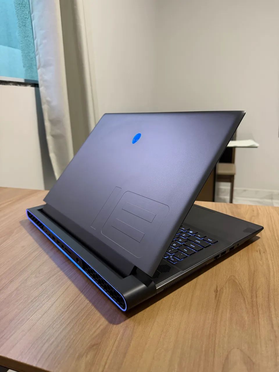 Notebook Gamer Dell Alienware R2 M18 RTX 4080 Intel i9 - Foto 2