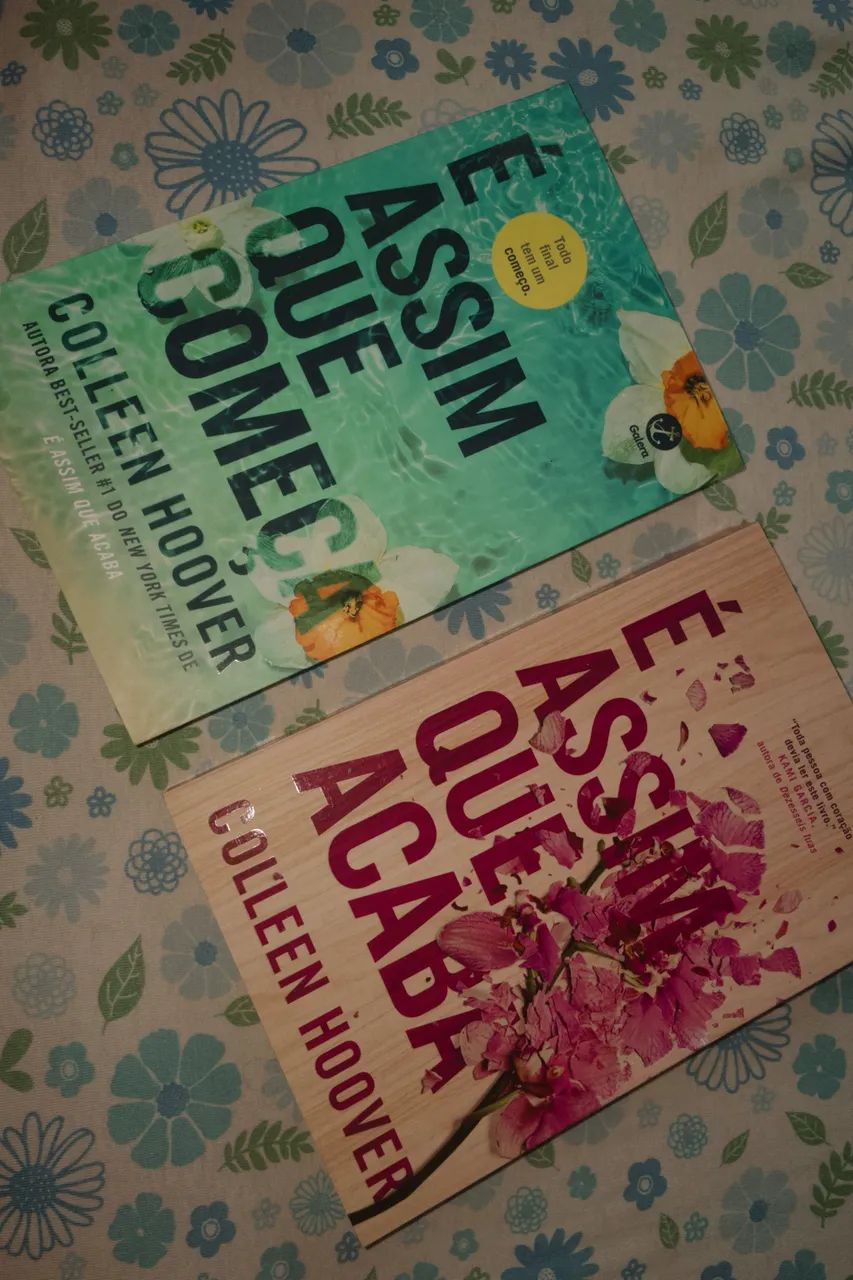 Kit livros E assim que acaba e E assim que começa Colleen Hoover - Foto 3