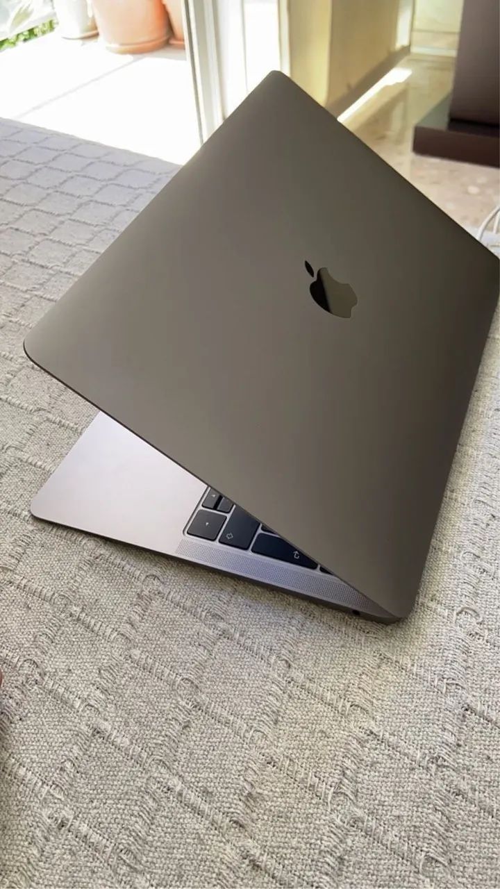 MacBook Pro 13 inch  - Foto 2