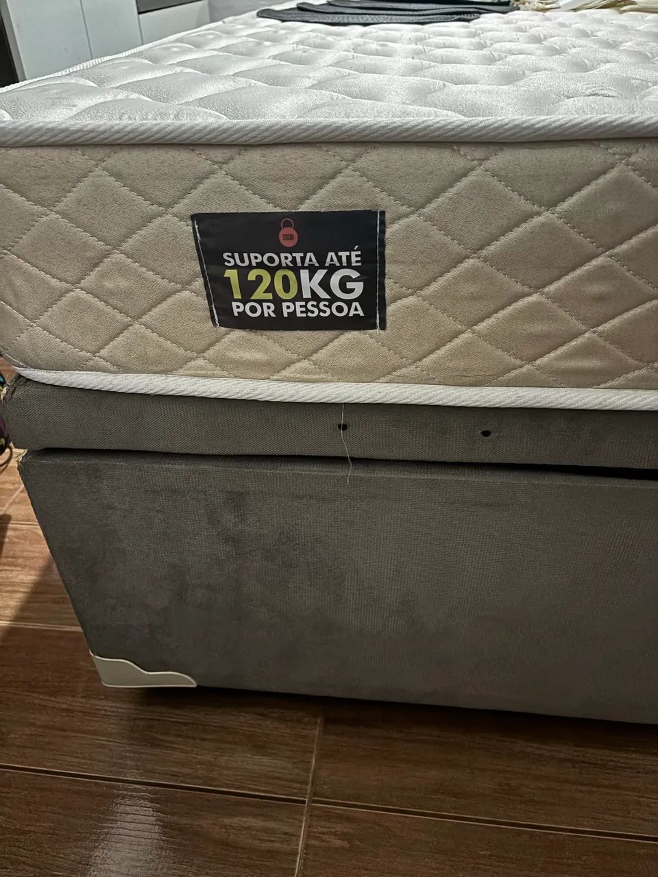 Cama casal baú com colchão 