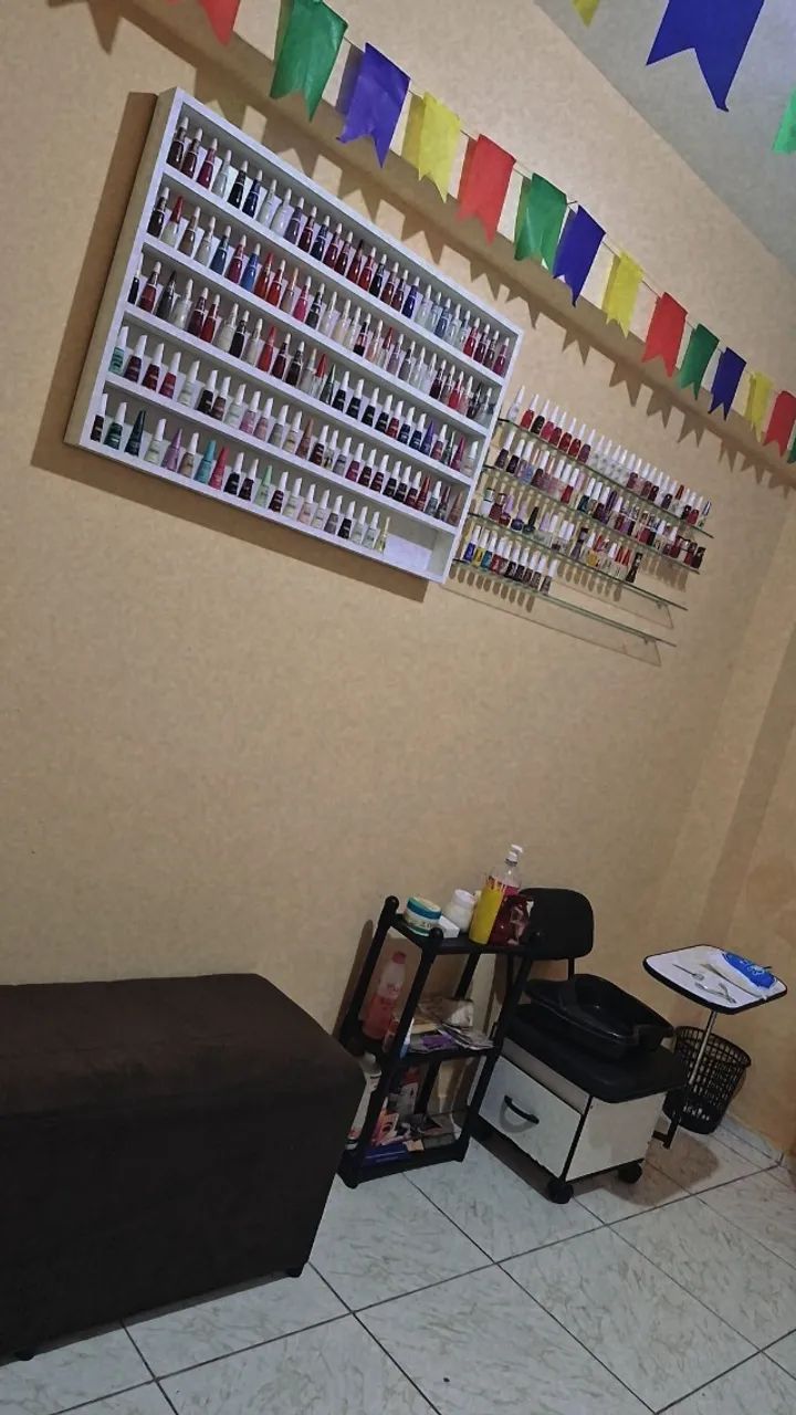 Expositores de esmaltes