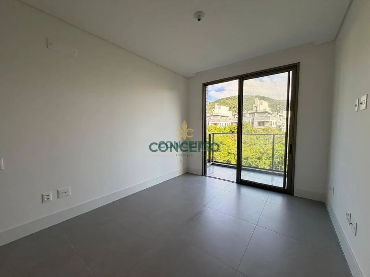 Apartamento com 2 quartos, Córrego Grande - Florianópolis - Foto 2