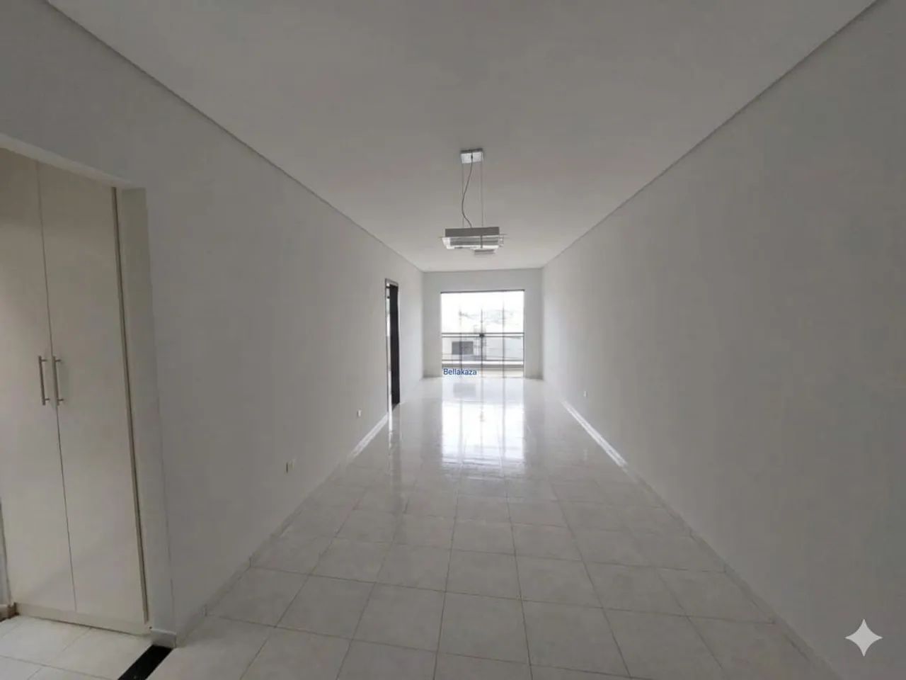 Apartamento de 110 m² com 2 Quartos, 1 Suíte e Sacada no Jardim Universo  Maringá/PR - Foto 4