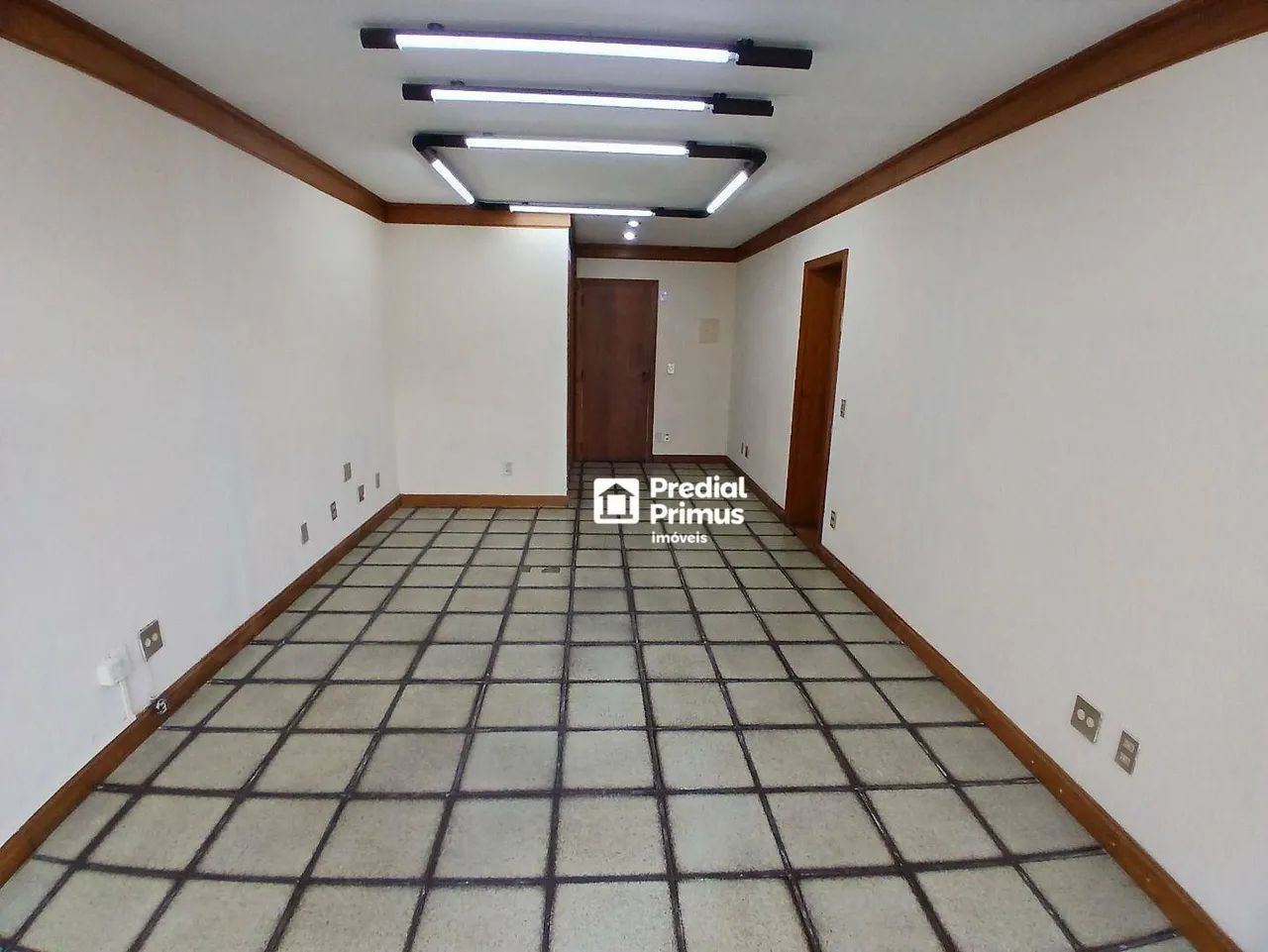 Sala para alugar, 40 m² - Centro - Nova Friburgo/RJ - Foto 5