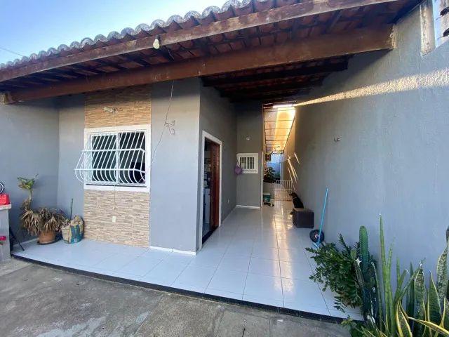 Casa com dois quartos sendo um suíte  - Ancuri - 62m²