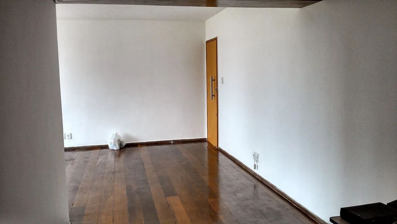 Apartamento amplo próximo ao mar - Foto 4