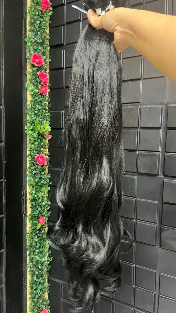 Cabelo preto ondulado  - Foto 2