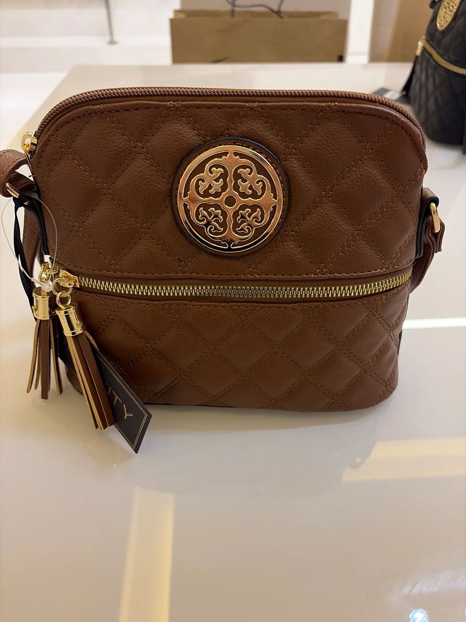 Bolsa transversal marrom nova comprada nos eua  - Foto 2