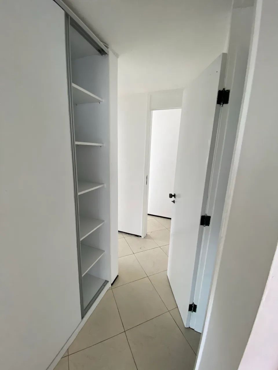 Alugo apartamento Av Virgílio Távora - Foto 4