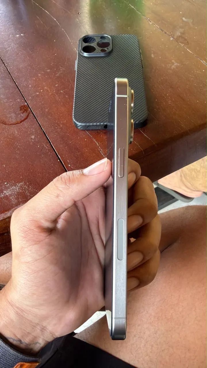 iPhone 15 pro Max  - Foto 3