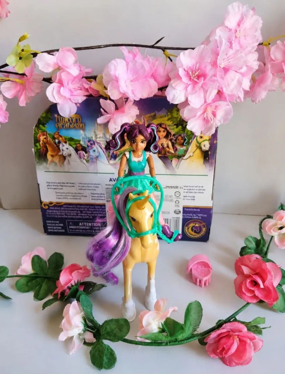 UNICORN ACADEMY| AVA & LEAF? EDIÇÃO ESPECIAL| BONECA + UNICÓRNIO - Foto 3