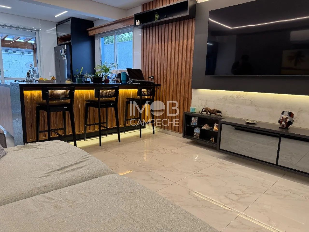 Casa 3 dormitórios (1 suíte) à venda no Campeche - Florianópolis/SC - Foto 3