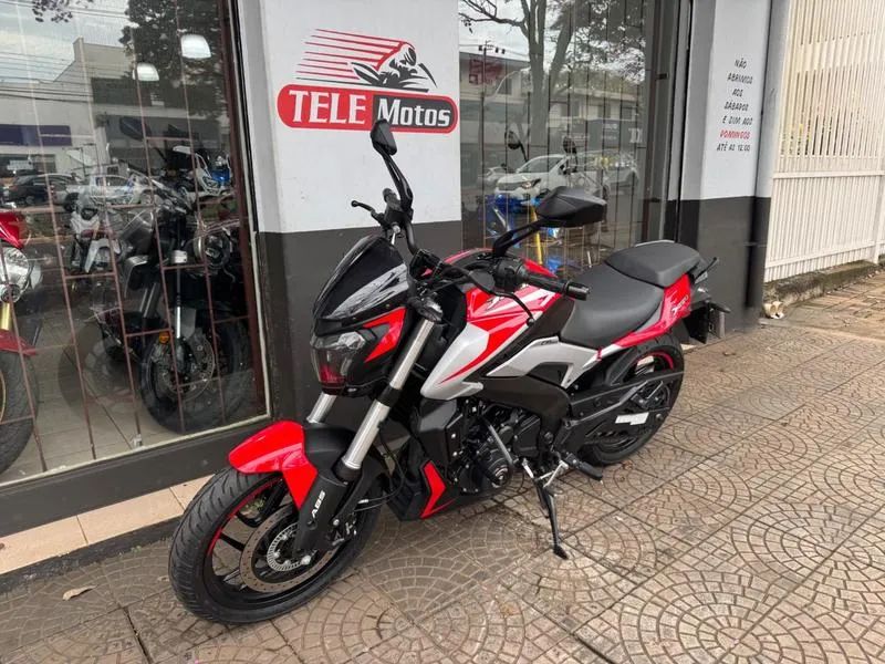 BAJAJ DOMINAR D250 2025 - Foto 4