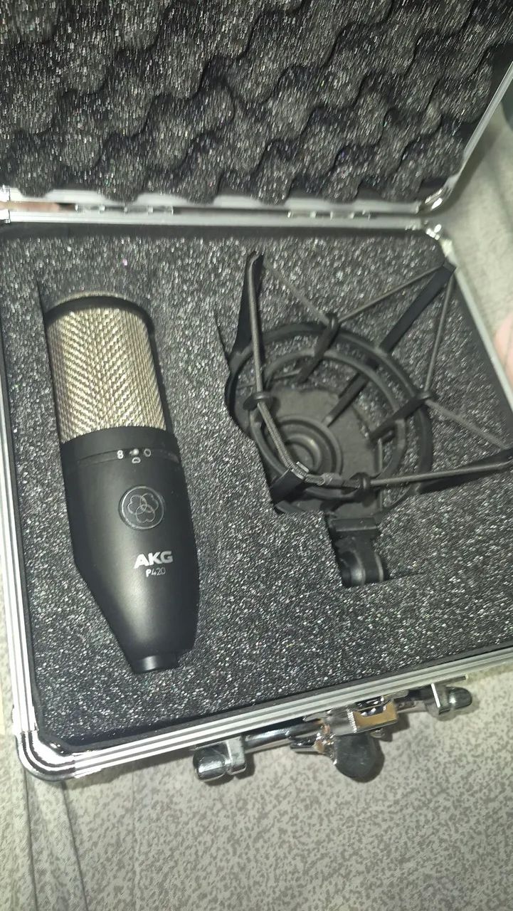 Microfone AKG P420 CONDENSADOR444717182799718402