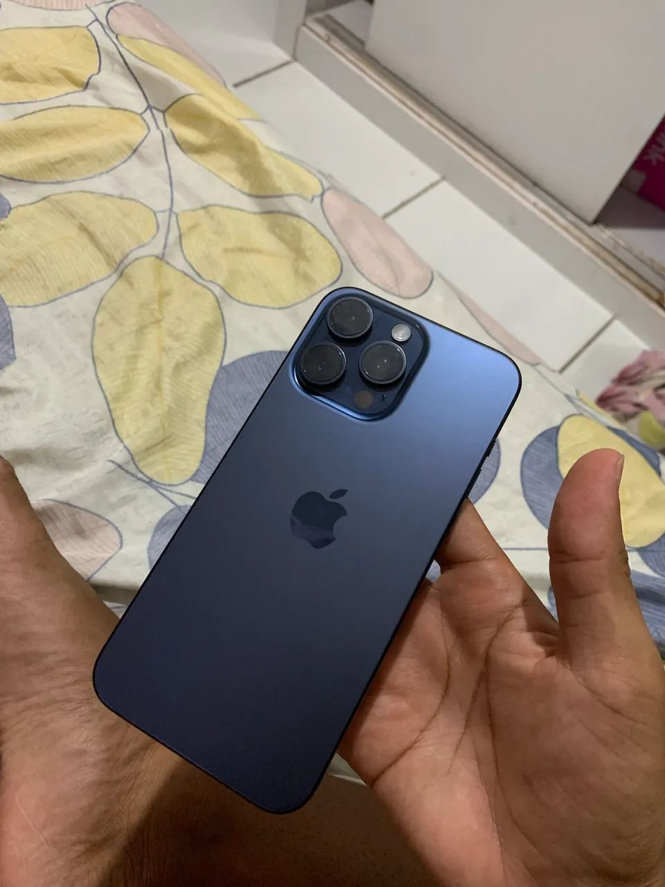 IPHONE 15 PRO MAX 256g  - Foto 3