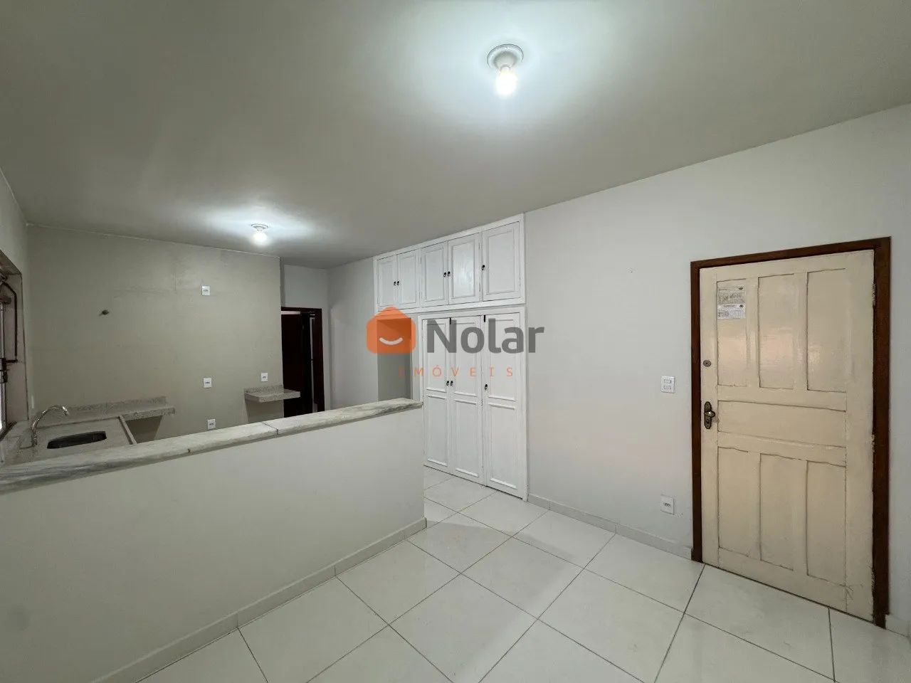 CASA DE 150m² com 04 quartos e 01 suíte! - Foto 2