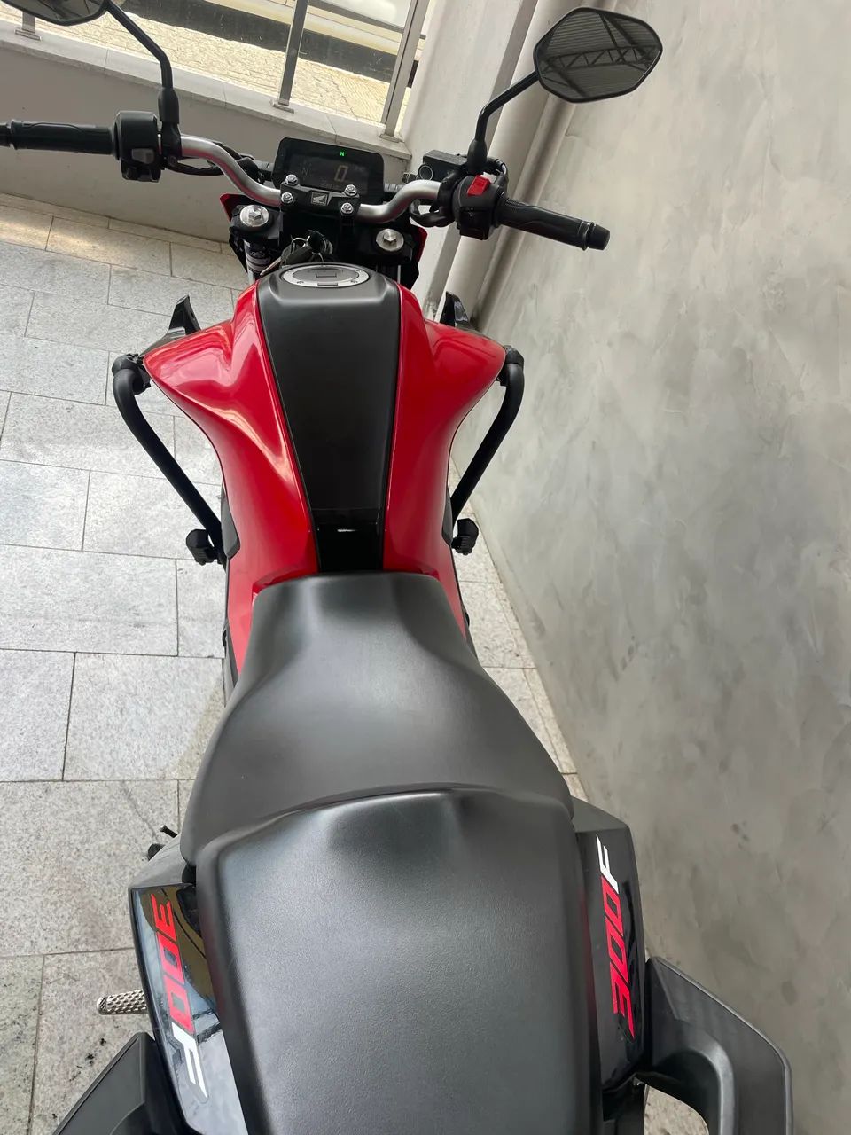 CB 300F ano 23/23 - Foto 4