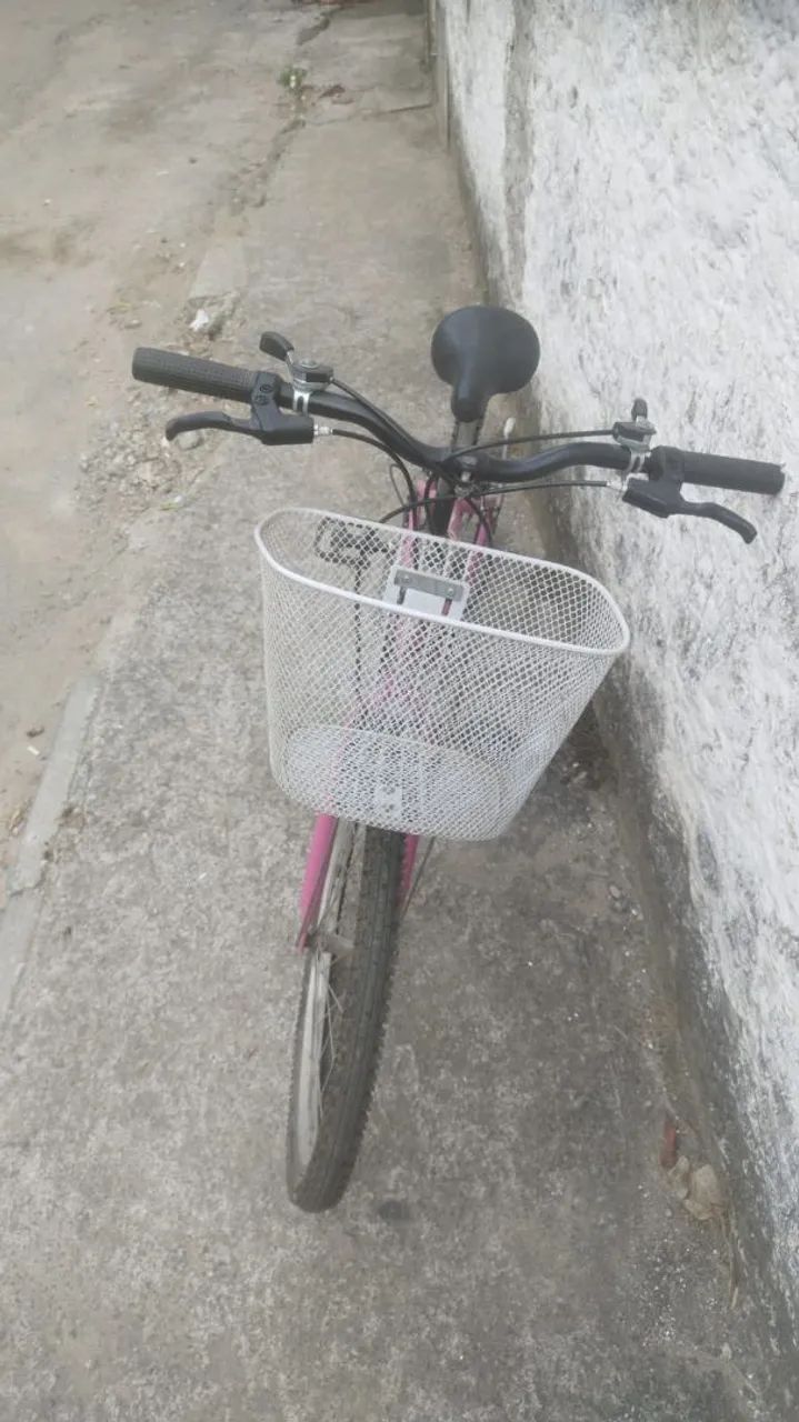 Bicicleta infantil princesas  da pra criança de  9 anos pra cima  - Foto 2