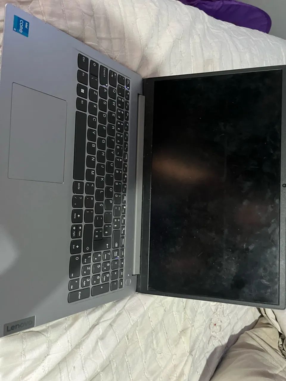 Vendo nootbook lenovo i3 - Foto 2