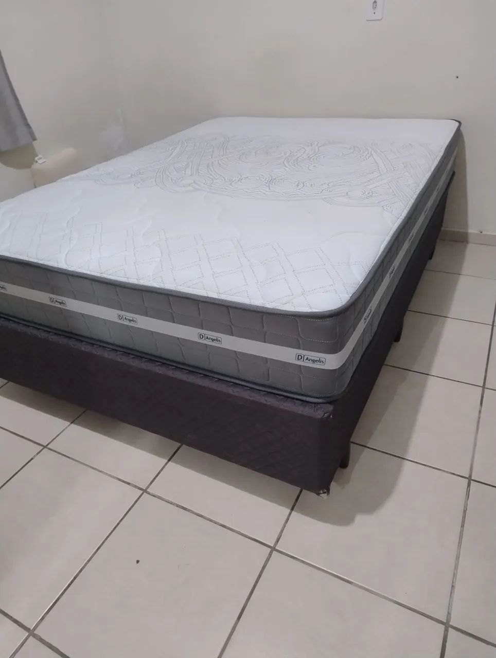 Cama casal box base + colchão 